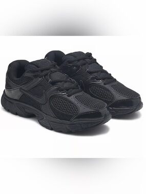 Nike V5 RNR Black Sneakers Size Big Kid 7 - #IQ9954-001